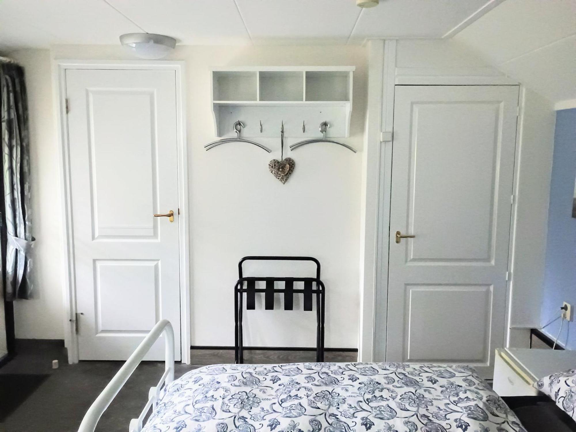 Sint Pancras Prive Tuinhuis B&B Elly المظهر الخارجي الصورة